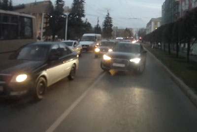 Wrong Way Driver In Russia Gets Road Justice In Best Way Possible Wrong Way Driver In Russia Gets Road Justice In Best Way Possible