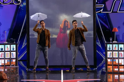 Identical Twins Impress With Their Magic On America's Got Talent Identical Twins Impress With Their Magic On America's Got Talent