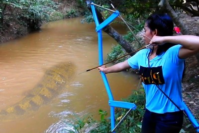 Girl Uses PVC Pipe To Make A Bow And Start Fishing With It Girl Uses PVC Pipe To Make A Bow And Start Fishing With It