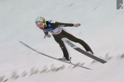 VIDEO: Anže Lanišek postavil rekord skakalnice: Na koncu je osvojil prvo mesto!