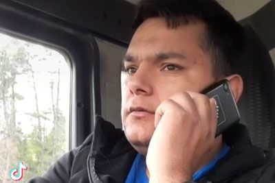 VIDEO: Poklical je slovensko policijo: Njegov posnetek je nasmejal Slovence!