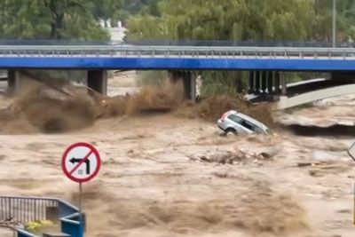 VIDEO: Katastrofalni prizori na Poljskem, župan kliče na pomoč: 