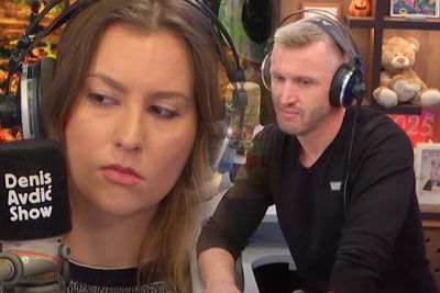 Ganljiv klic mame v studio Radia 1: »Izgubila sem službo, partner je odšel«