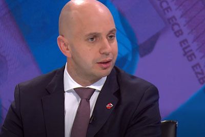 Župan iz Ribnice: »Država naj zgradi naselja za Rome v Ljubljani in Prekmurju«