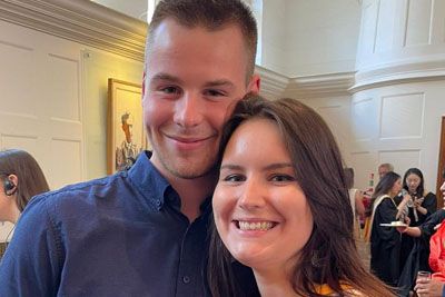 Ganljiv zapis sestre pokojnega Anžeta: »Kje je tu pravica?! Vedno boš naš heroj.«