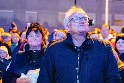 Slavko Roškar prižgal lučke v Mariboru: Posnetek božične pravljice, ki gane