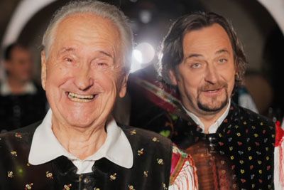 Ganljiv nastop v čast Lojzetu Slaku, zapela tudi Silvo Pliberšek in Andrej Bergant