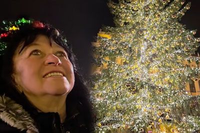 Slovenci obiskali predbožični Dunaj: Je to najlepše okrašena jelka?