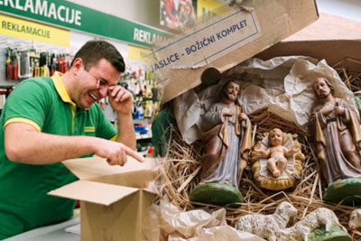 Izpoved, ob kateri Slovenija poka od smeha – v Merkurju dobil dva Jožefa