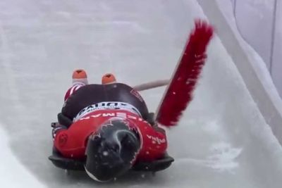 Med spustom v skeletonu zadela metlo