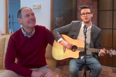 Ganljivo voščilo Jožetu Potrebuješu: Tako so priredili uspešnico Čukov