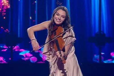 Slovenka na letošnji Evroviziji: pesem, s katero bo zastopala Luksemburg