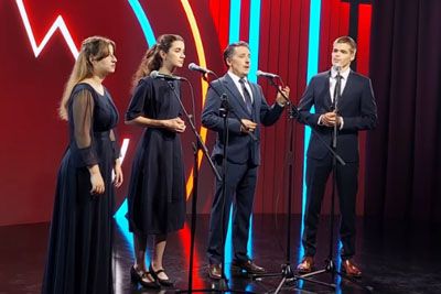 Posnetek, ki je ganil gledalce: štirje glasovi zapeli poklon Sloveniji