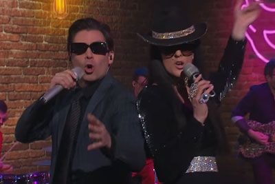 Podražitev bencina sprožila paniko: Parodija nasmejala Slovenijo