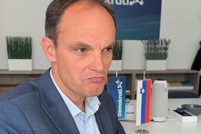 Konec je, Anže Logar objavil posnetek: »To je šlo čez vse meje«