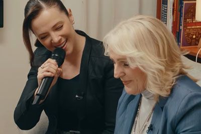 Nina Pušlar in Alenka Godec združili glasova: nastop, ki je ganil Slovenijo