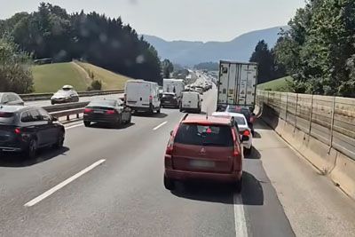 Le dan po tragediji neumnost voznika: Poglej, kaj je storil pri Slovenskih Konjicah