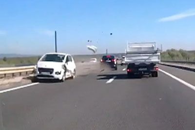 VIDEO: Posnetek tik pred tragedijo pri Zagrebu: Voznik si je za las rešil življenje!
