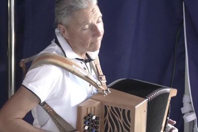 Francozinja začela lov na rekord, ki ji ga je maja odvzel Slovenec