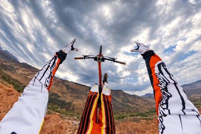 Red Bull Rampage 2026 skozi oči kolesarja Jaxsona Riddla