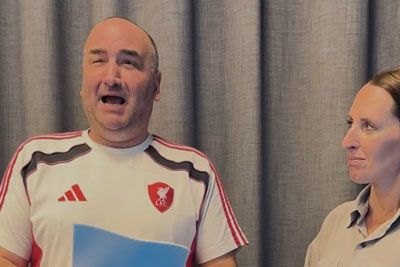 Parodija na odziv Mohariča, ki je v solzah zavrnil poslanski mandat
