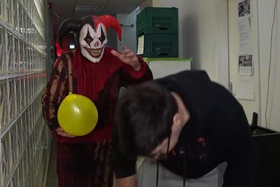 Nočna mora za voditelje na Radiu 1, prestrašili so jih liki iz Gozda strahov