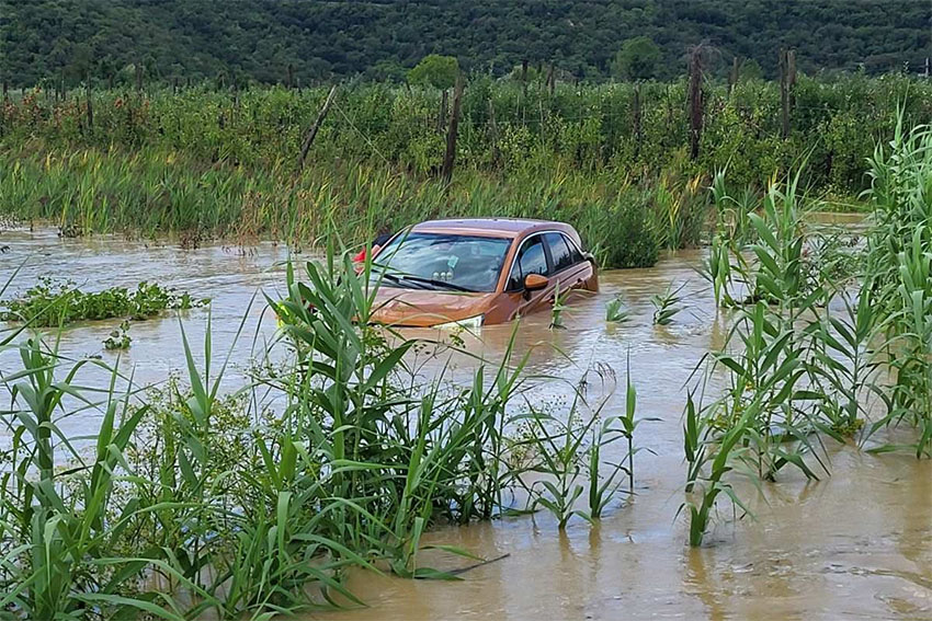 Gasilci iz Pirana na pomoč priskočili ujeti voznici