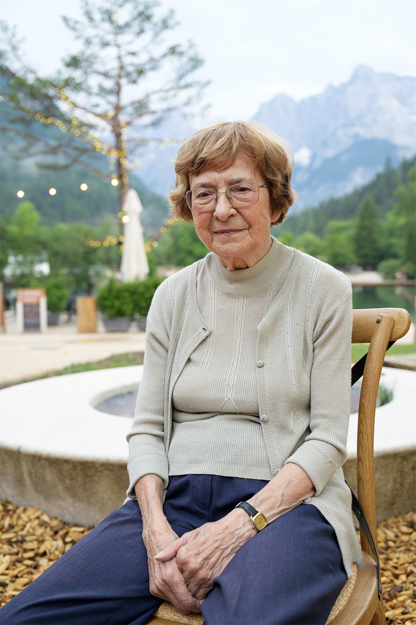 Zdenka Logar Povšič, ki je leta 1951 v filmu Kekec igrala lik Mojce
