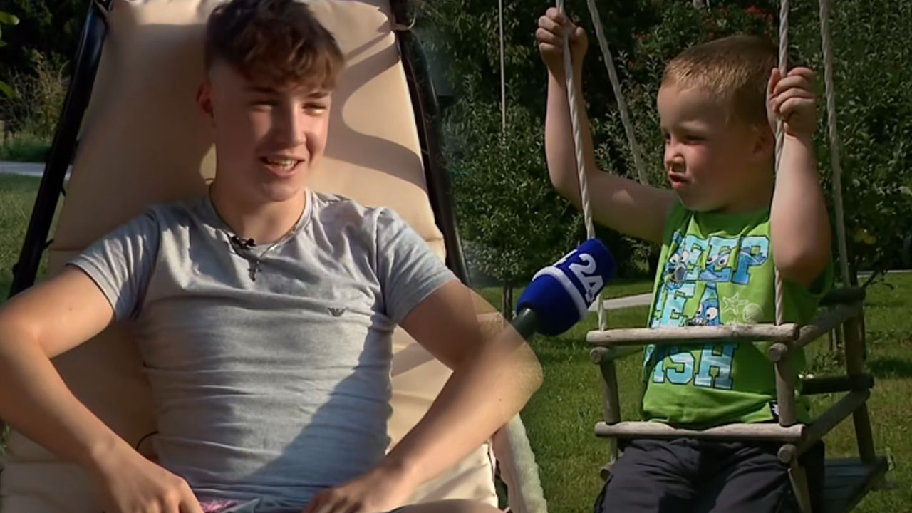 Danes 15-letni Jakob iz Rogaške Slatine bo kmalu samostojno hodil, pred desetimi leti mu je pomagala vsa Slovenija