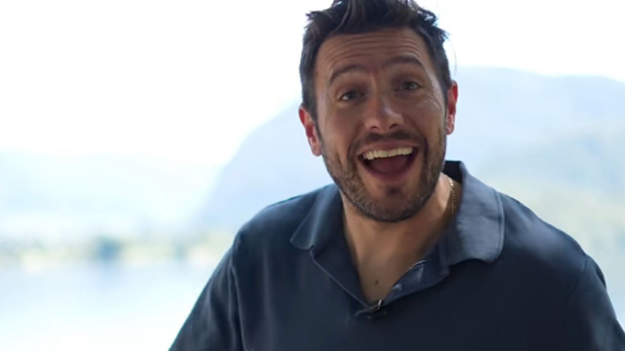 Martin Golob nasmejal z video posnetkom, pokazal je svojo bivšo župnijo