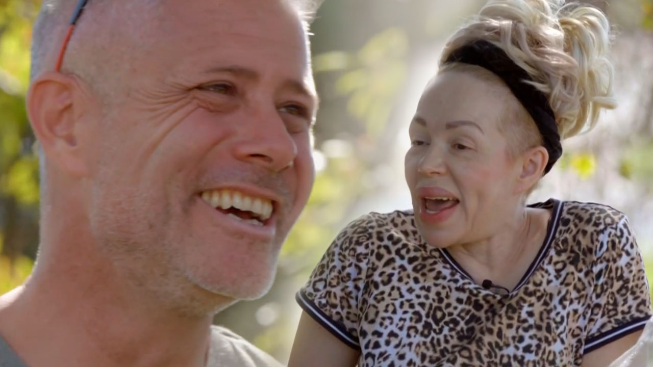 Sonja iz šova Ljubezen po domače razočarana nad Pablom, ki mu niso všeč njene ustnice in frizura