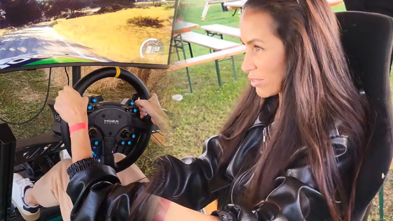 Tina Gaber pokazala svoj talent ob vožnji dirkaškega simulatorja