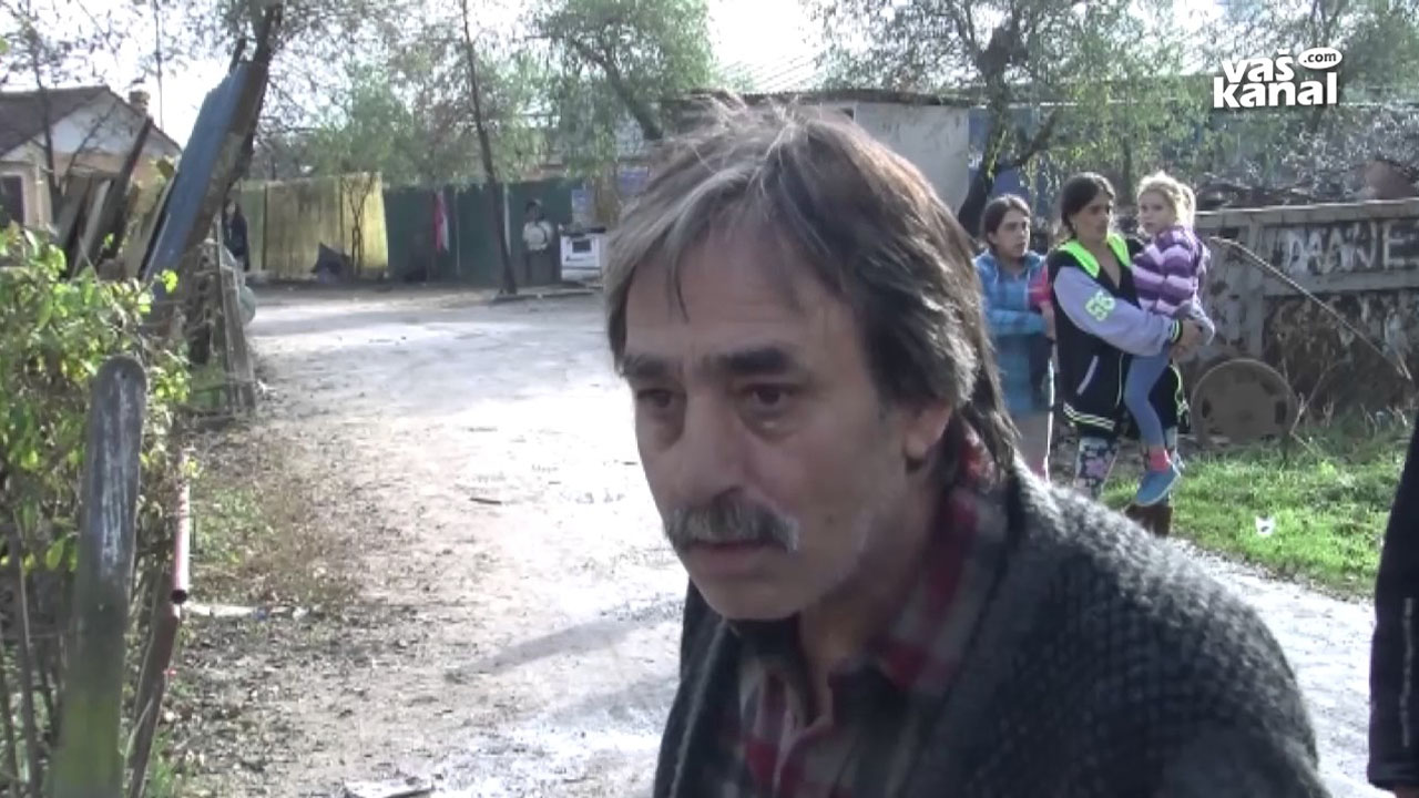 Branko Brajdič iz romskega naselja Dobruška vas je izrazil ostro kritiko