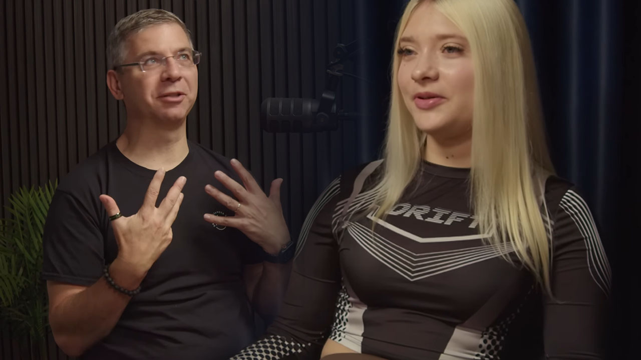 20-letna Lucija je razkrila, koliko zasluži preko portala za odrasle