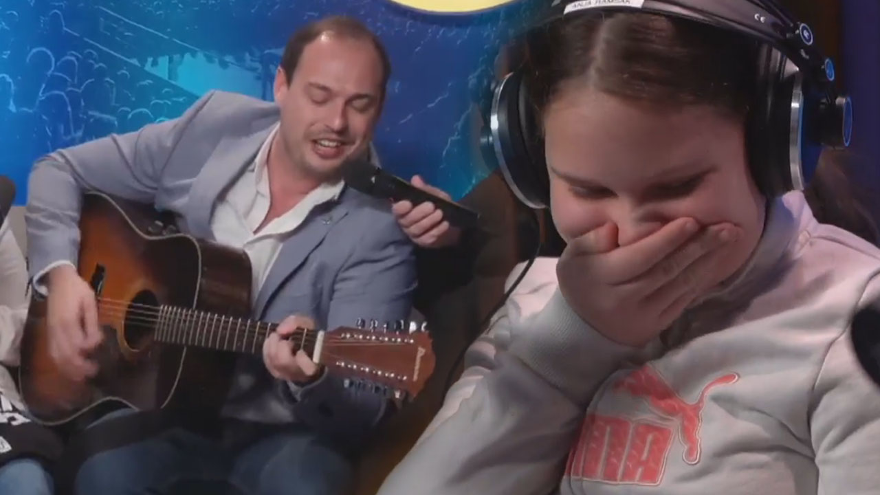 Dejan Vunjak na Radiu 1 ganil svojo 12-letno oboževalko Anejo