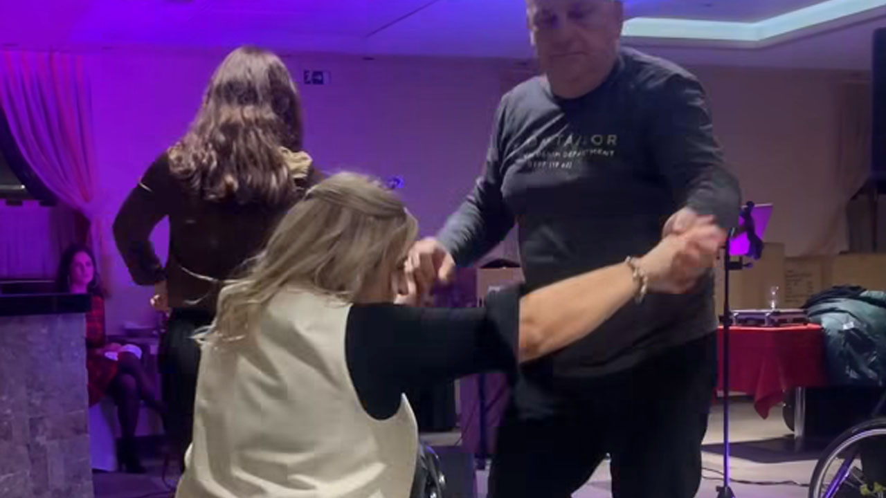 Na pesem Tanje Žagar plesali na invalidskih vozičkih