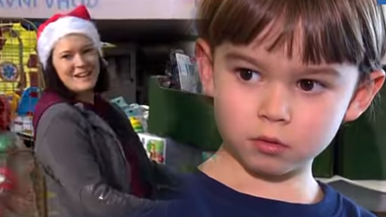 Sibila Peternelj vsako leto z lastnim denarjem osrečuje otroke v bolnišnici