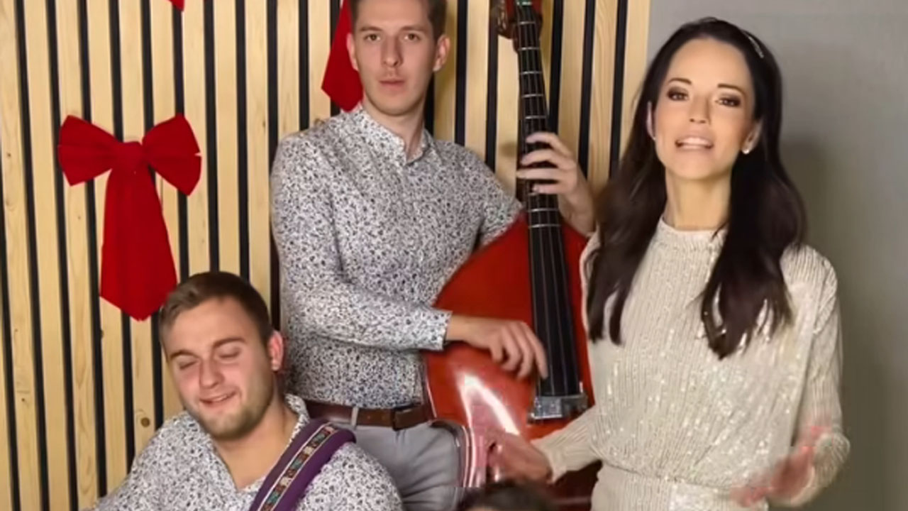 Ansambel Roka Žlindre za novo leto 2026 voščil Slovencem