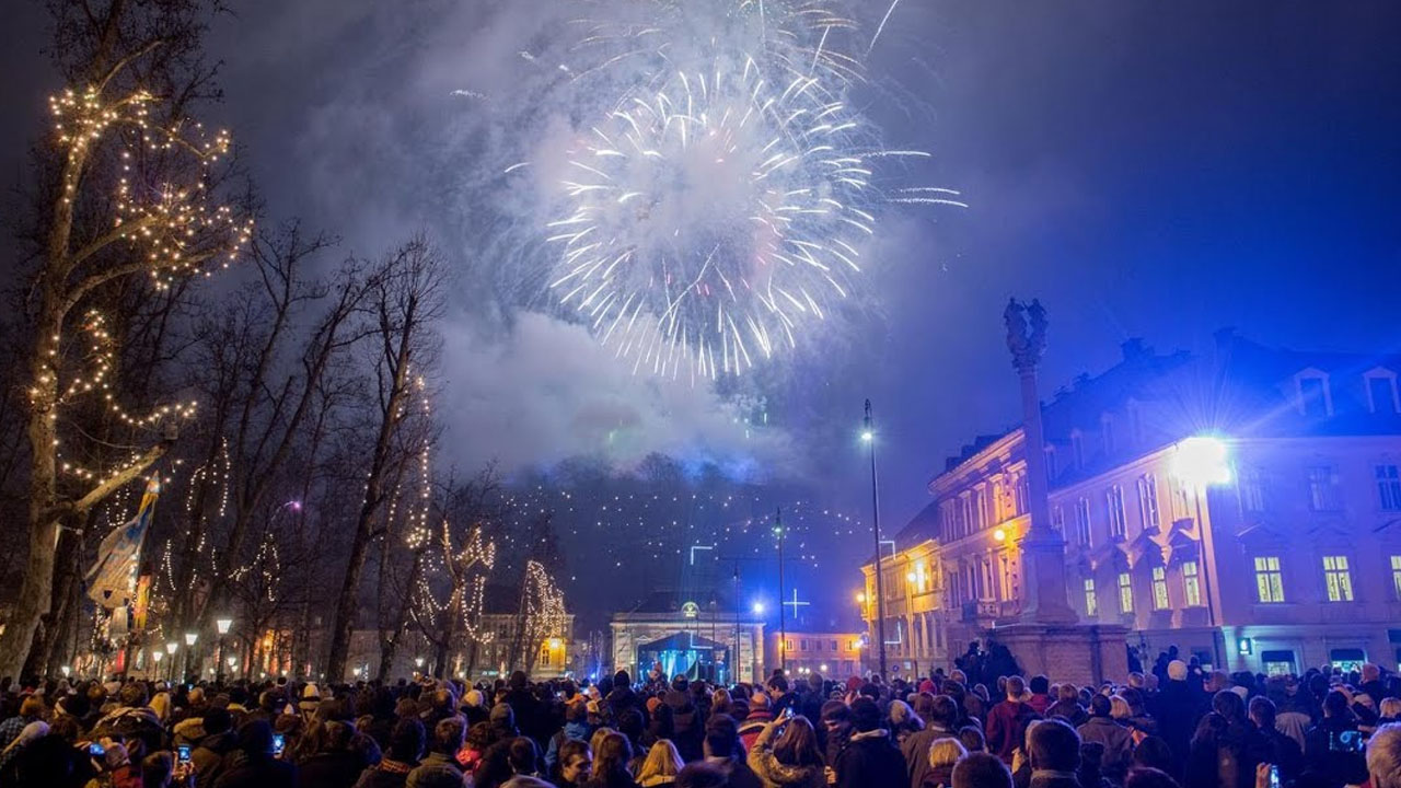 Silvestrski ognjemet nad Slovenijo – zadnje novo leto s pirotehniko pred popolno prepovedjo