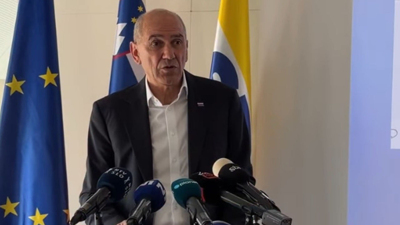 Janez Janša na novinarski konferenci o nepravilnostih na volitvah v Sloveniji