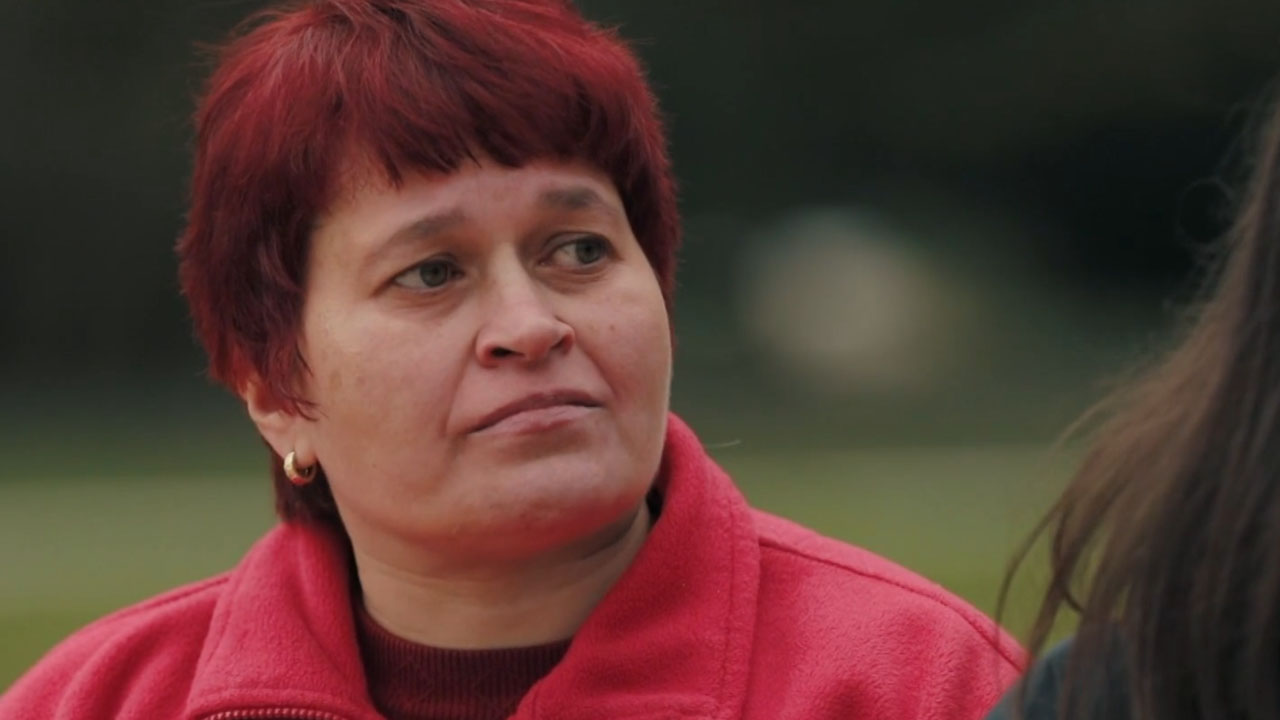 Barbara iz oddaje Delovna akcija med čustvenim pogovorom z Ano Praznik