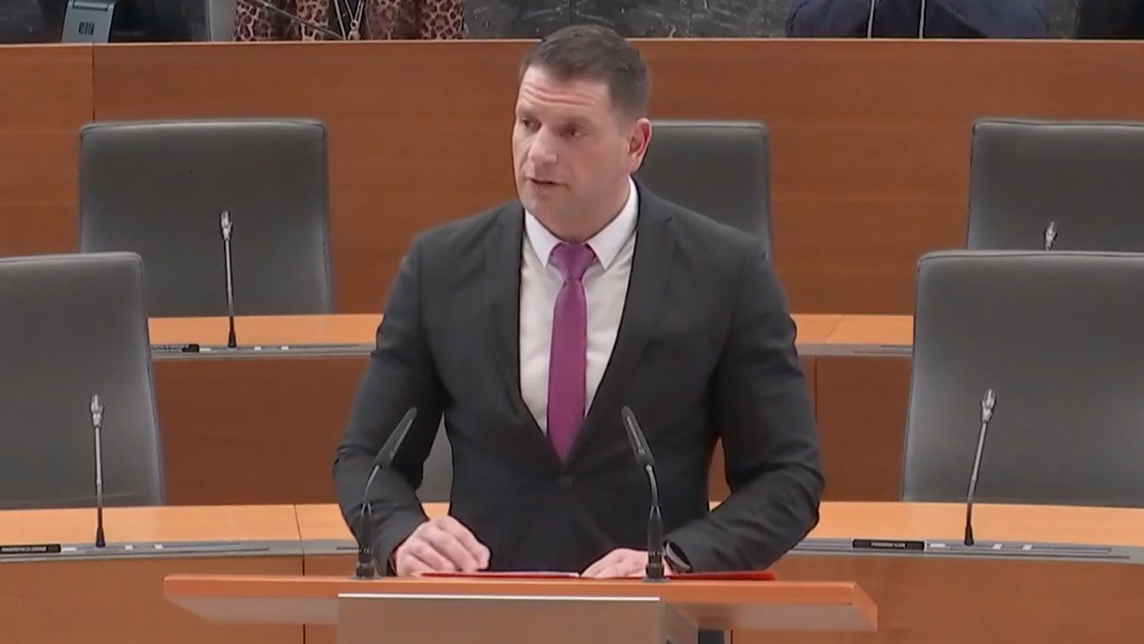 Zoran Stevanović iz stranke Resni.ca izvoljen za novega predsednika Državnega zbora Slovenije