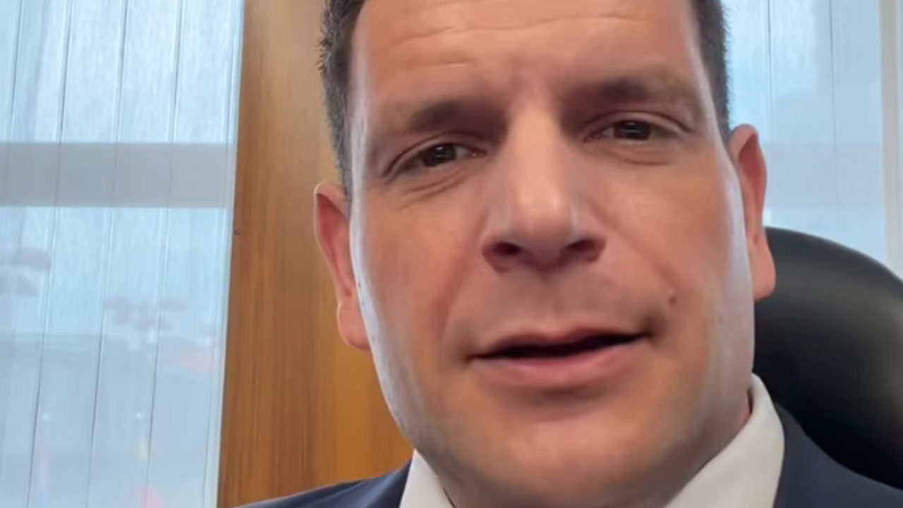 Zoran Stevanović med govorom po izvolitvi za predsednika Državnega zbora