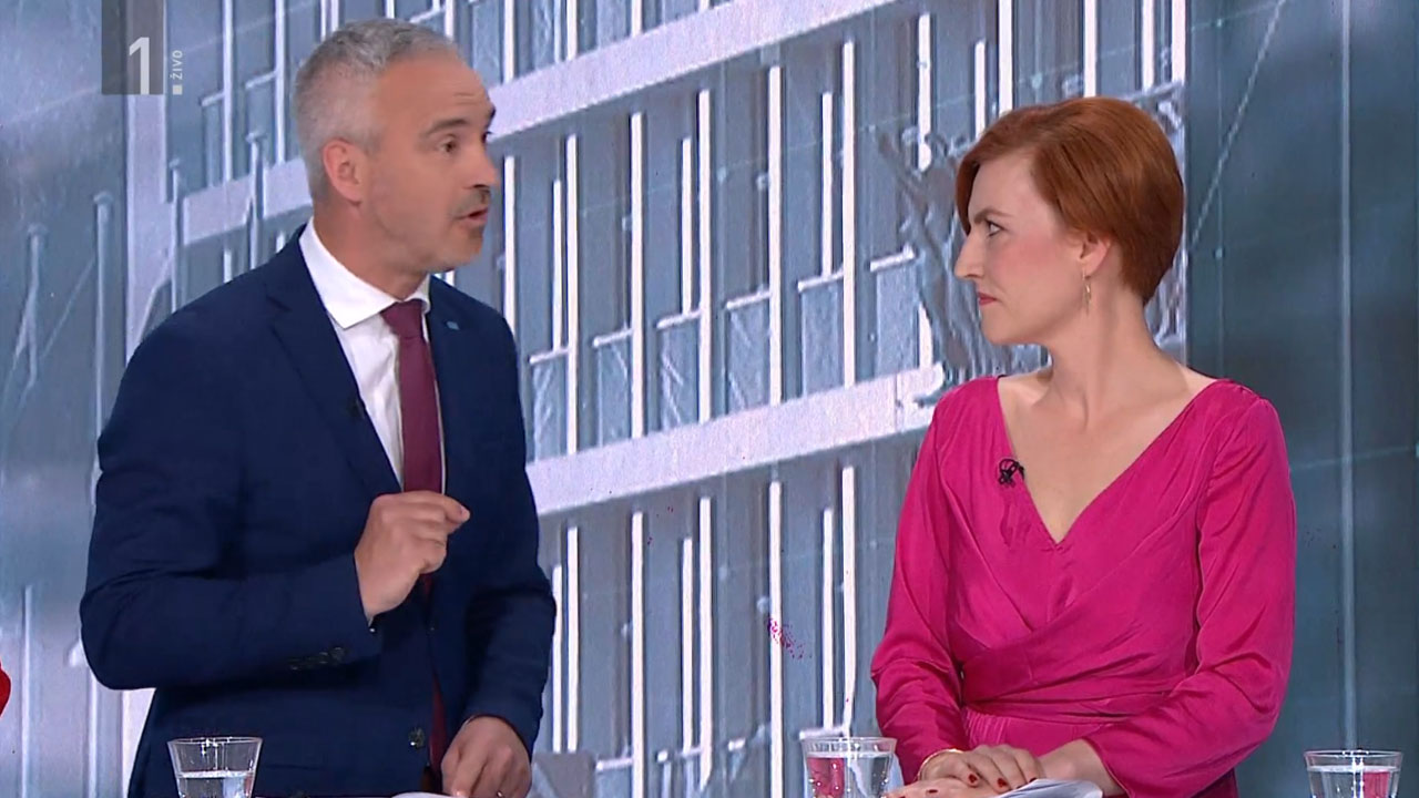 Janez Cigler Kralj med ostrim nastopom v oddaji Tarča