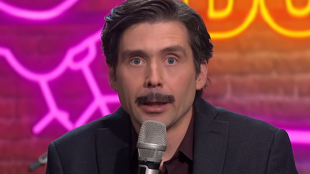 Tilen Artač kot Luka Mesec in Vesna Zornik iz skupine Katalena v parodiji Rad bi šel v vladico