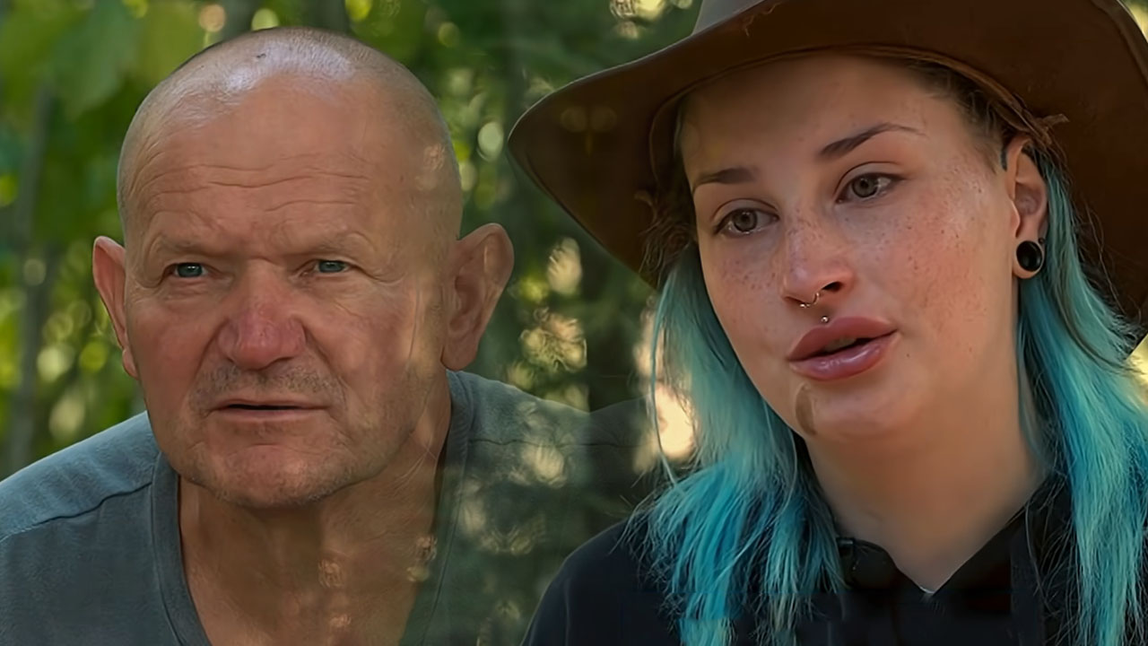 Alenka v šovu Kmetija ne skriva žalosti po odhodu zaveznika Gregorja, tolaži pa jo Franc