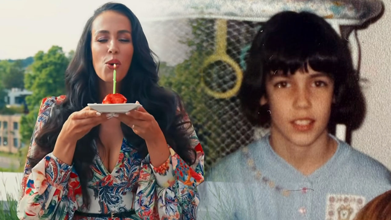 Tina Gaber Golob na fotografijah iz otroštva v video kolažu ob svojem 40. rojstnem dnevu