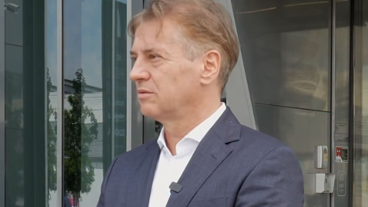 Robert Golob v izjavi za medije komentiral preteklo čestitko