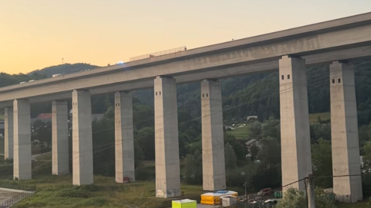 Drama na viaduktu Reber, zaprta dolenjska avtocesta