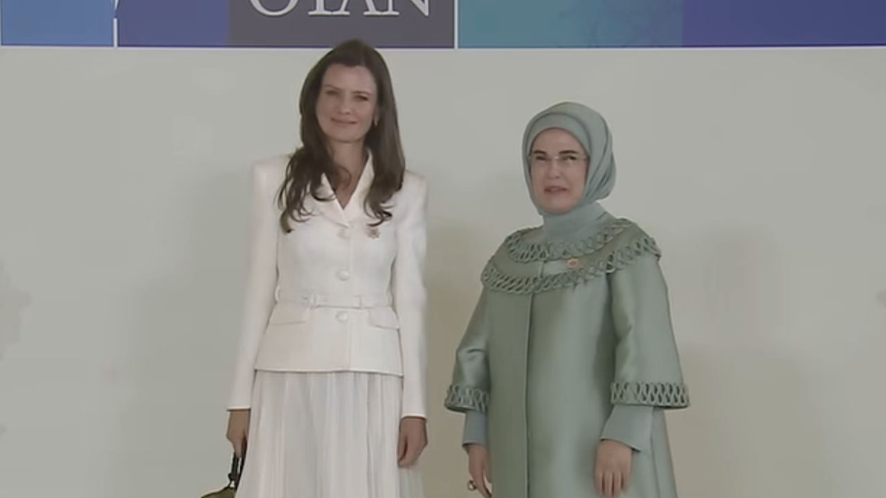 Urška Bačovnik Janša na spremljevalnem programu v Ankari